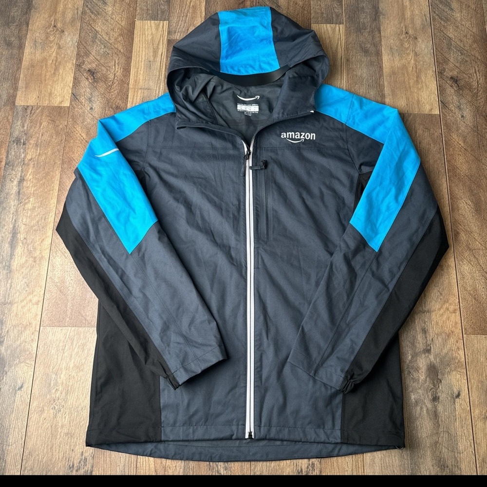 Amazon Prime Rain Shell Jacket Mens Medium Employee Luly Yang Lined Outdoor